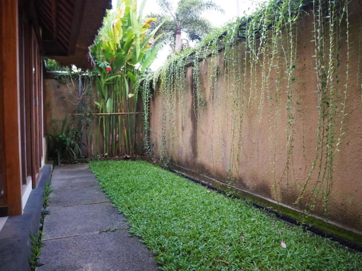 De Dalam Villa Ubud Exteriör bild