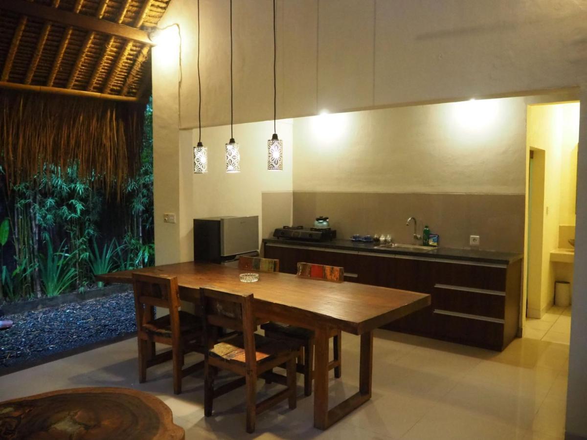 De Dalam Villa Ubud Exteriör bild