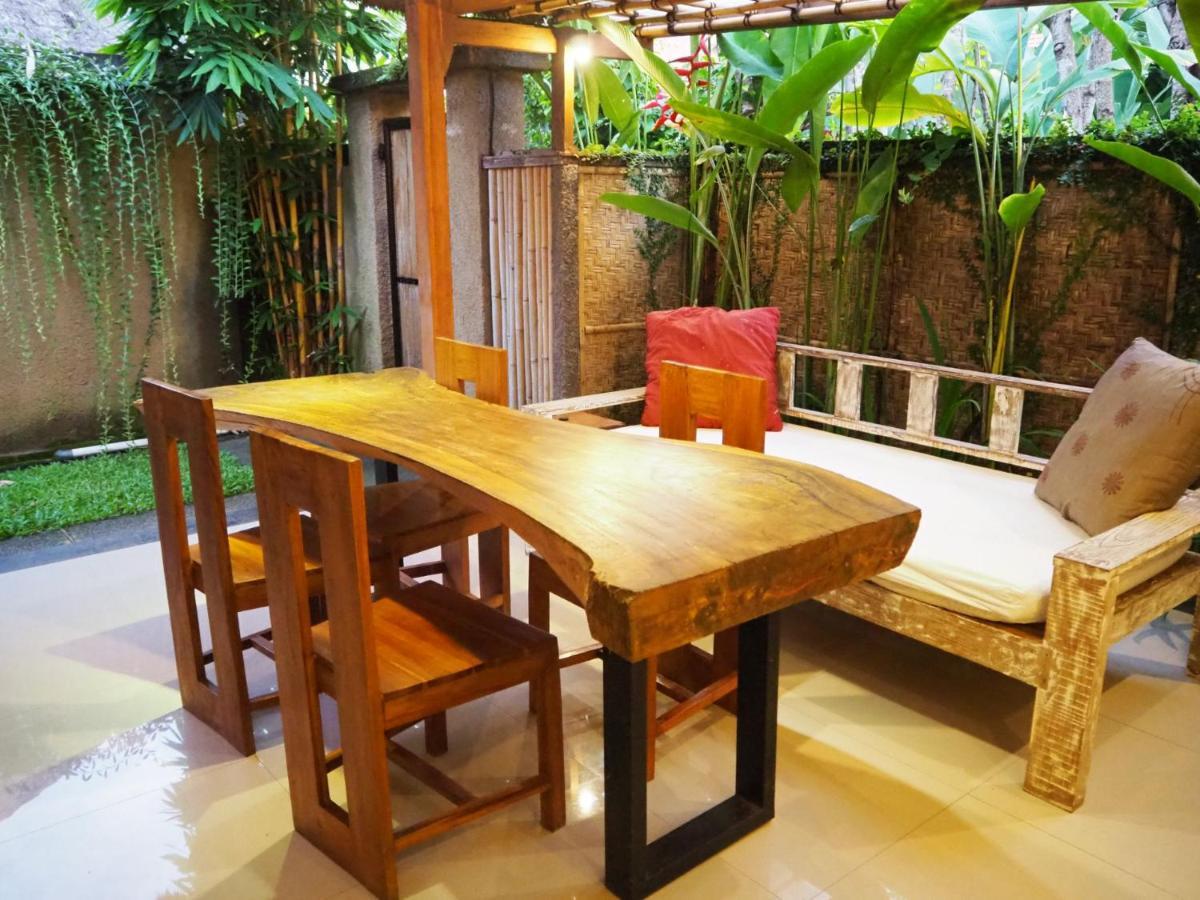 De Dalam Villa Ubud Exteriör bild
